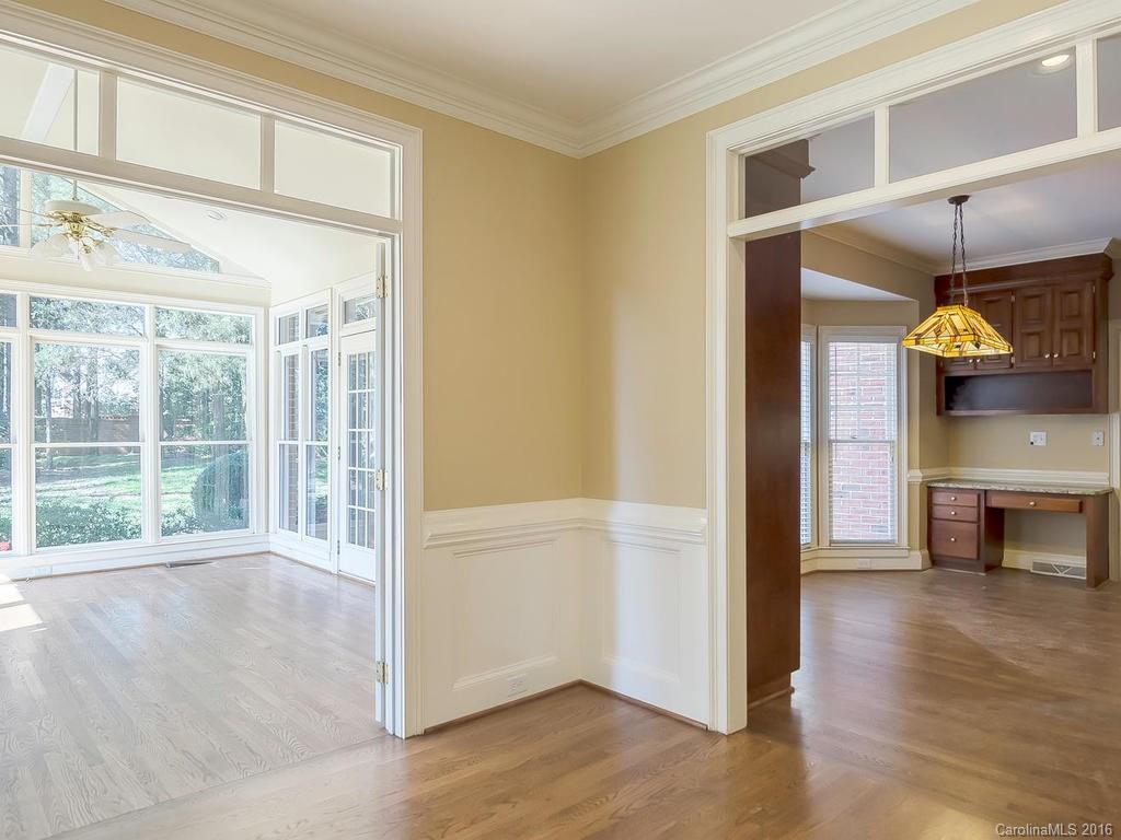 4800 Nora's Path Road Charlotte, NC 28226 - Photo 8 of 24