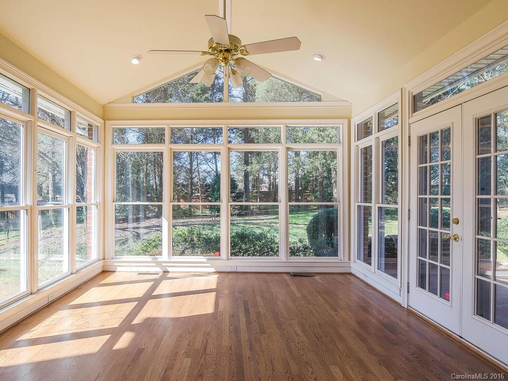 4800 Nora's Path Road Charlotte, NC 28226 - Photo 9 of 24