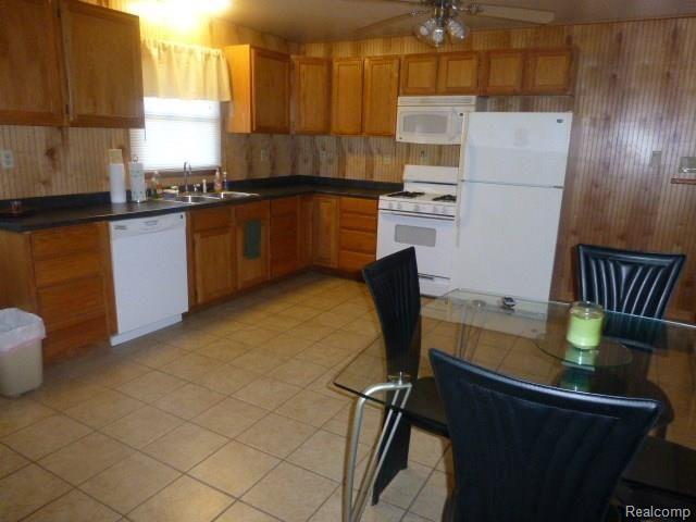 8725 Cade Road Brown City, MI 48416 - Photo 14 of 41 P1020633.JPG