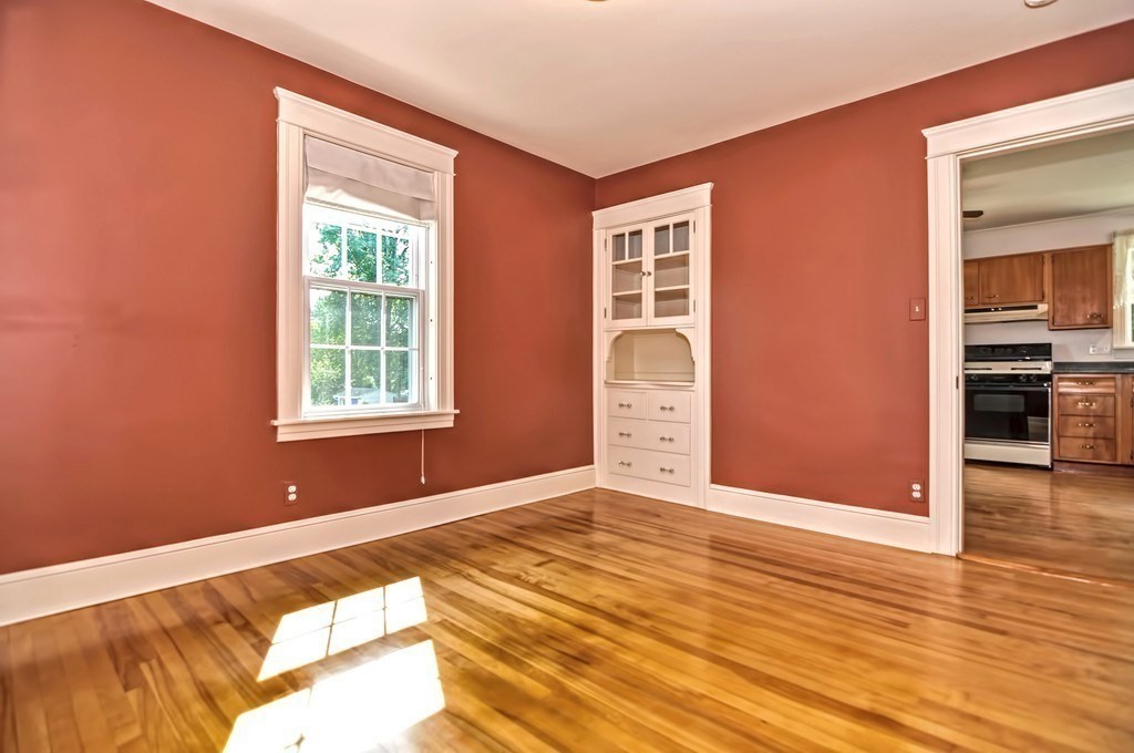 74 Wilkinson Street Worcester, MA 01606 - Photo 23 of 25