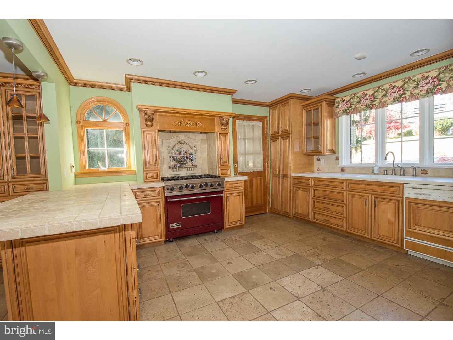 1850 Mallard Lane Villanova, PA 19085 - Photo 11 of 23