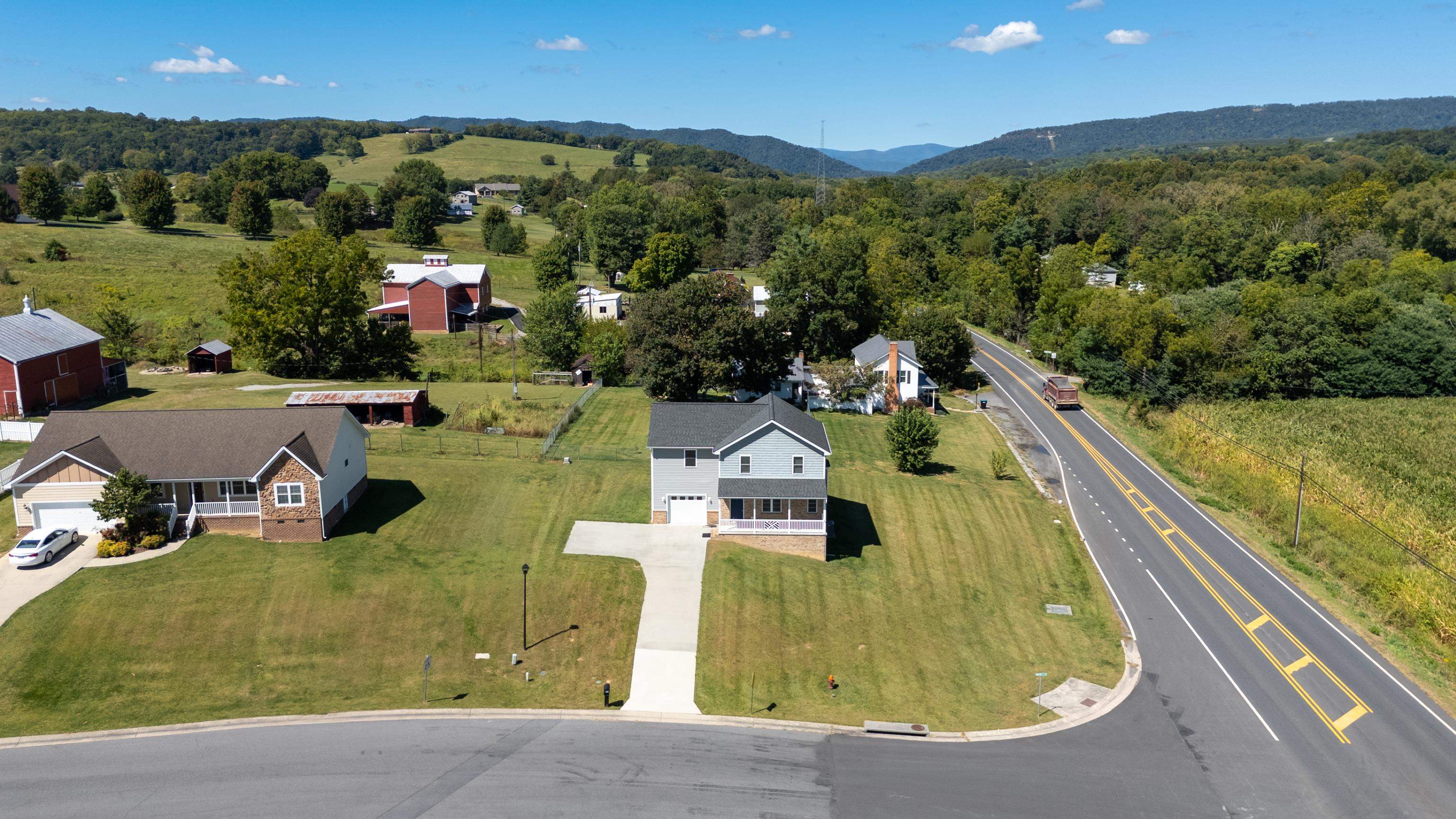 324 Rustic Avenue Broadway, VA 22815 - Photo 4 of 52 Gallery Image 4