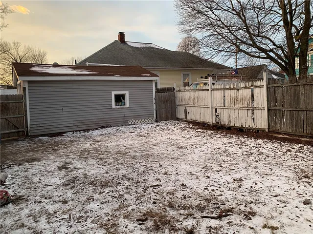 $340,000 | 76 London Avenue, Pawtucket, RI 02861