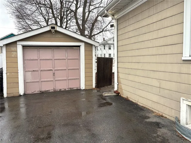 $340,000 | 76 London Avenue, Pawtucket, RI 02861