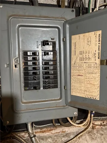 $340,000 | 76 London Avenue, Pawtucket, RI 02861