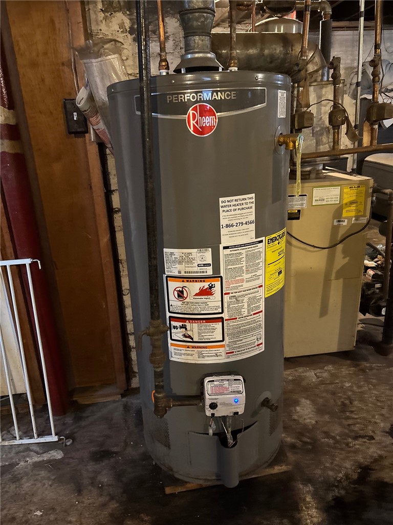 76 London Avenue Pawtucket, RI 02861 - Photo 24 of 24