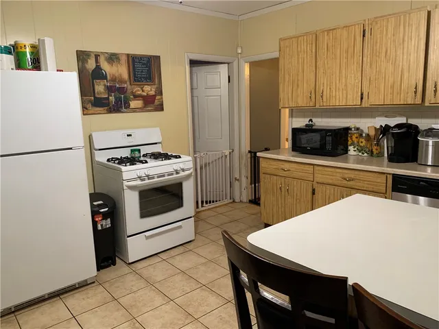 $340,000 | 76 London Avenue, Pawtucket, RI 02861