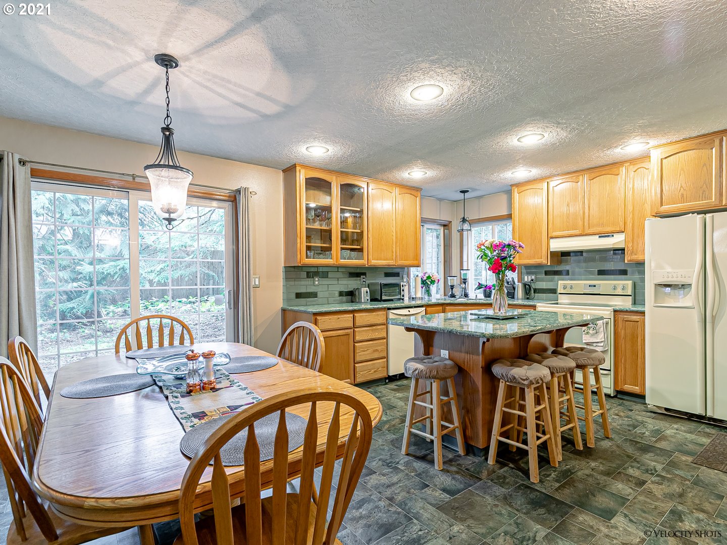 24555 East Woodsey Way Rhododendron, OR 97049 - Photo 12 of 30 Gallery Image 12