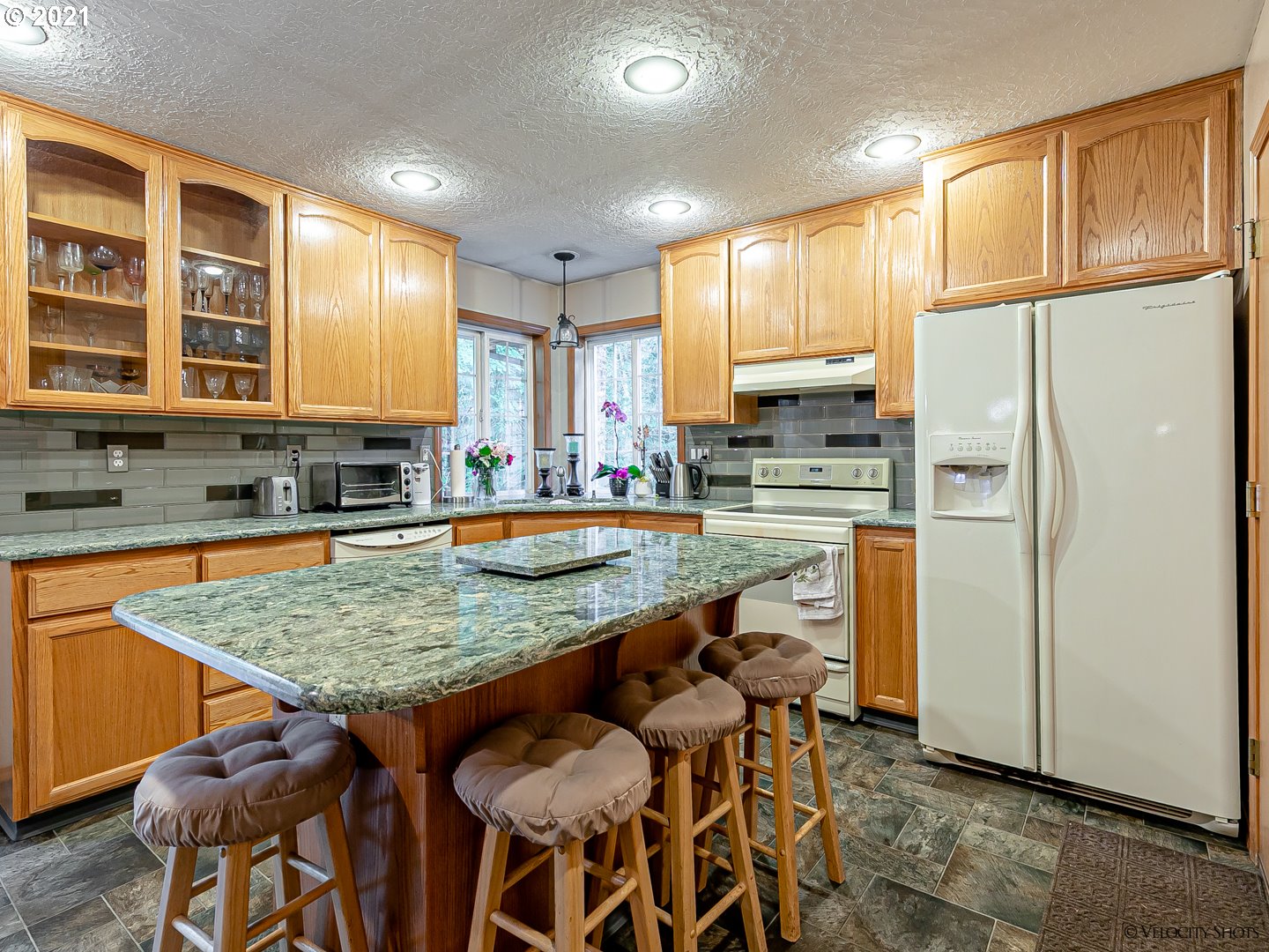 24555 East Woodsey Way Rhododendron, OR 97049 - Photo 14 of 30 Gallery Image 14