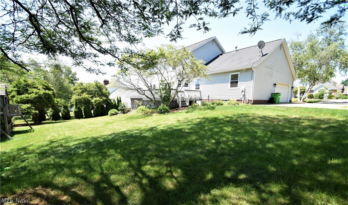 6184 Rockside Circle Northwest Canton, OH 44718 - Photo 29 of 31 Nice Large Back Yard