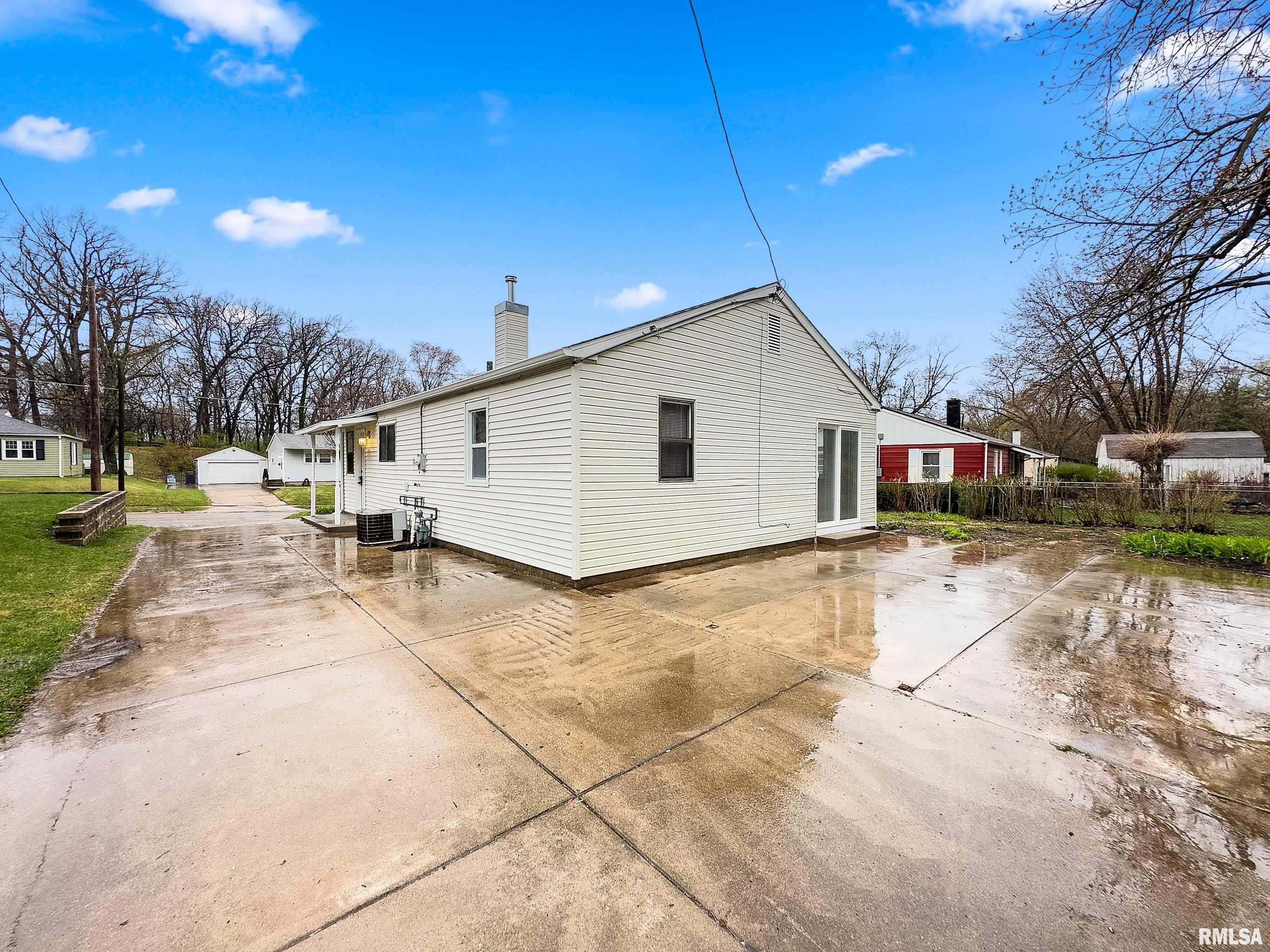 115 Craig Road Marquette Heights, IL 61554 - Photo 16 of 20 Gallery Image 16