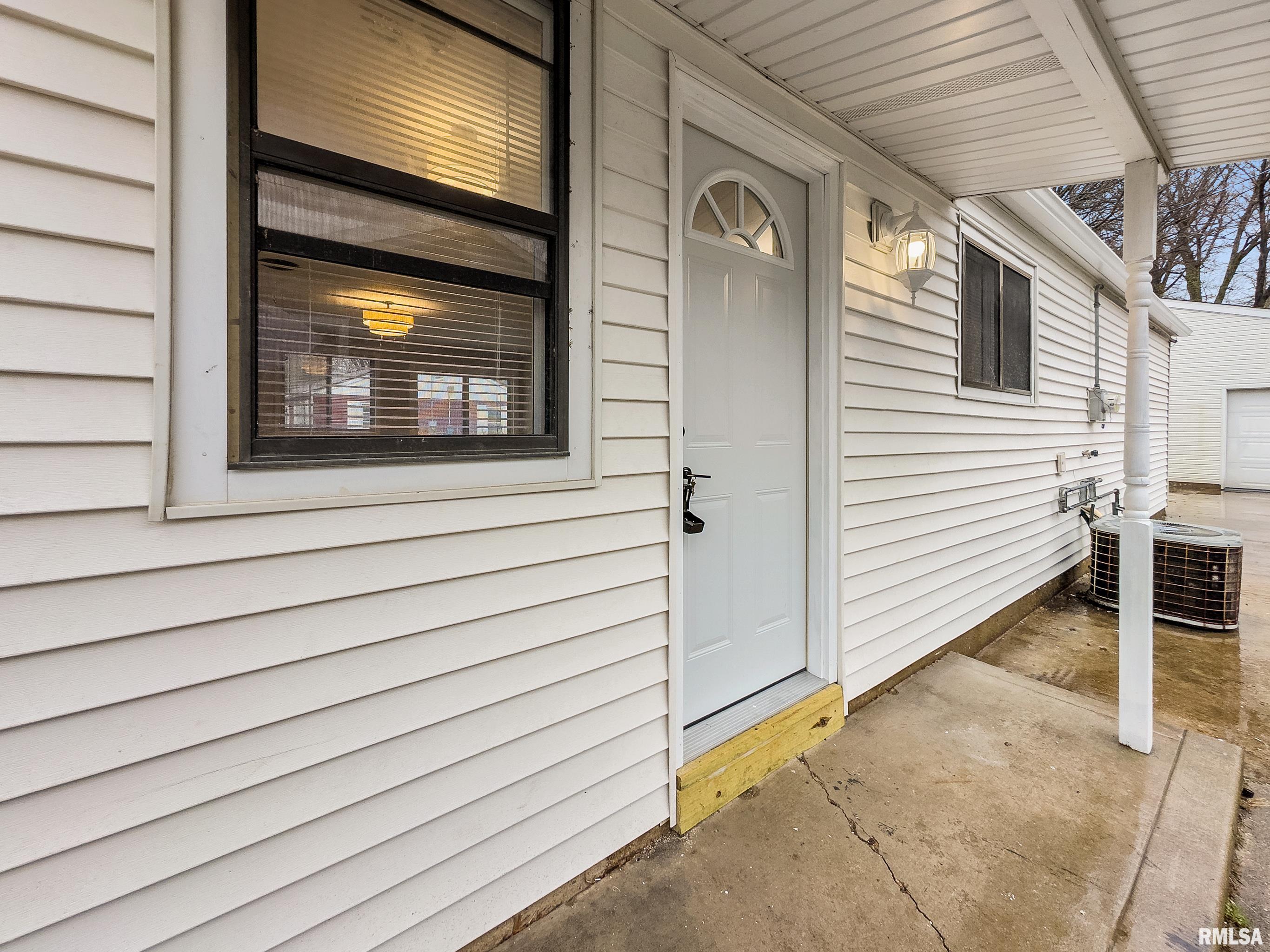 115 Craig Road Marquette Heights, IL 61554 - Photo 2 of 20 Gallery Image 2