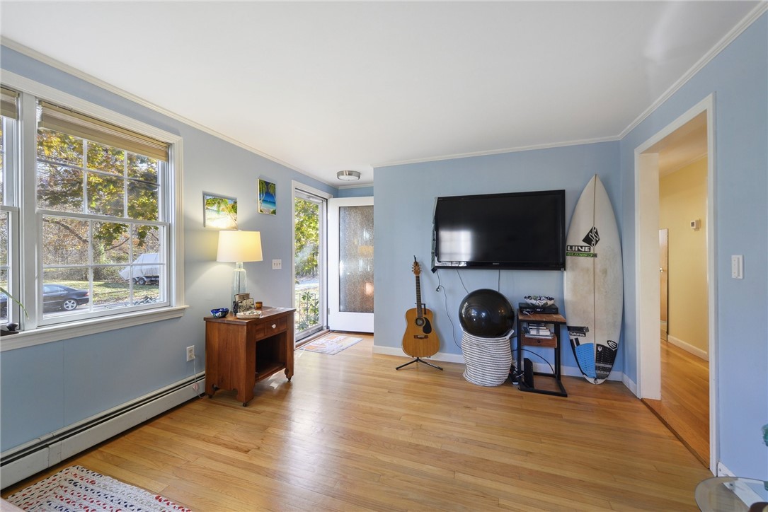 64 Beach Plum Road Narragansett, RI 02882 - Photo 12 of 32 Gallery Image 12