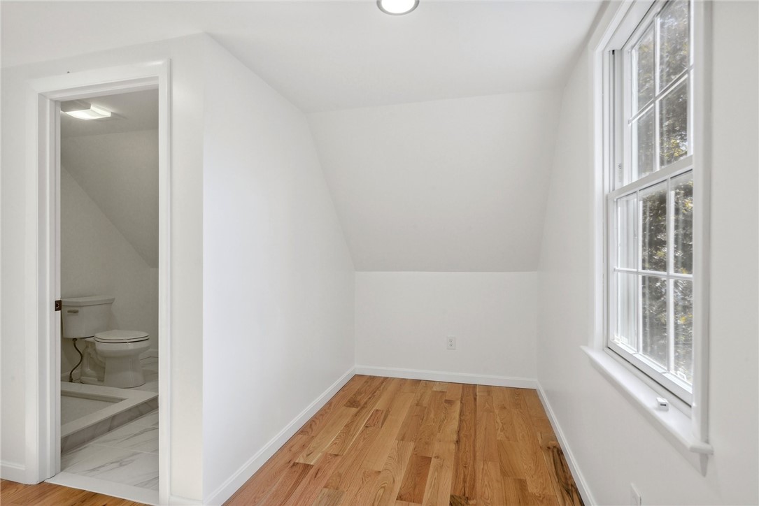 64 Beach Plum Road Narragansett, RI 02882 - Photo 29 of 32 Gallery Image 29