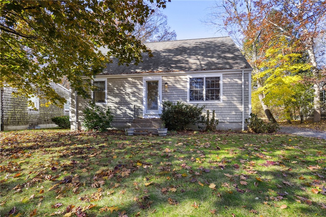64 Beach Plum Road Narragansett, RI 02882 - Photo 6 of 32 Gallery Image 6