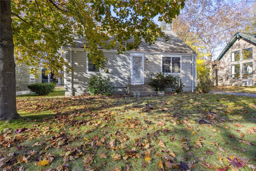 64 Beach Plum Road Narragansett, RI 02882 - Photo 7 of 32 Gallery Image 7