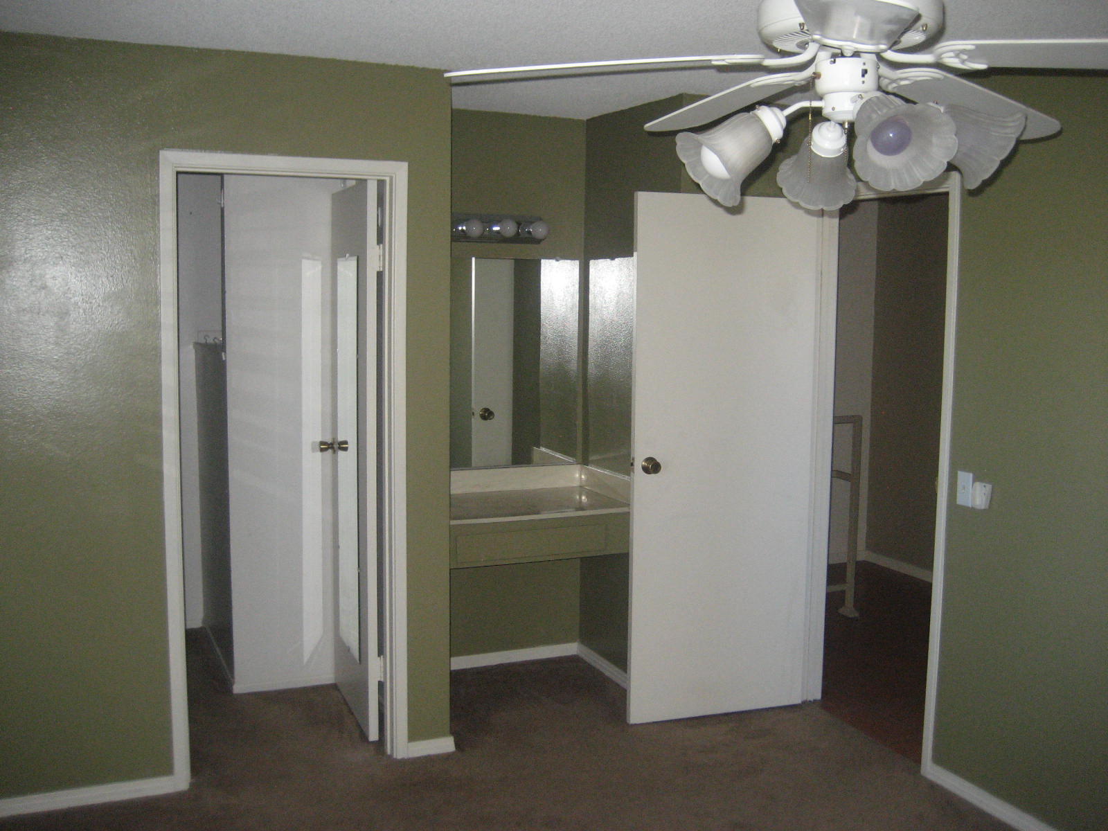72724 Eagle Road, Unit 2 Palm Desert, CA 92260 - Photo 14 of 29 a view of entryway