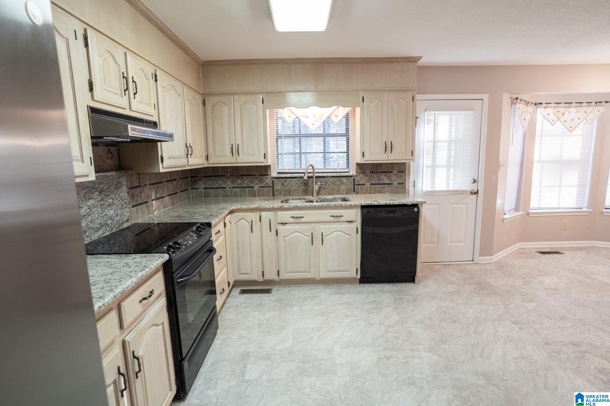 5100 Hatcher Road Bessemer, AL 35022 - Photo 16 of 69