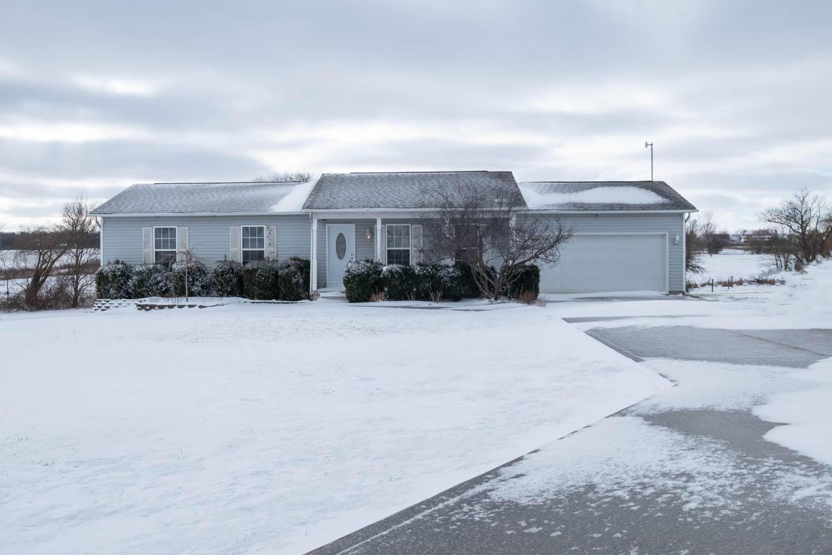 4075 Fosnaugh School Road Southwest Circleville, OH 43113 - Photo 1 of 28 Gallery Image 1
