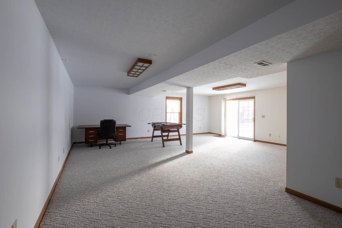 4075 Fosnaugh School Road Southwest Circleville, OH 43113 - Photo 18 of 28 Gallery Image 18