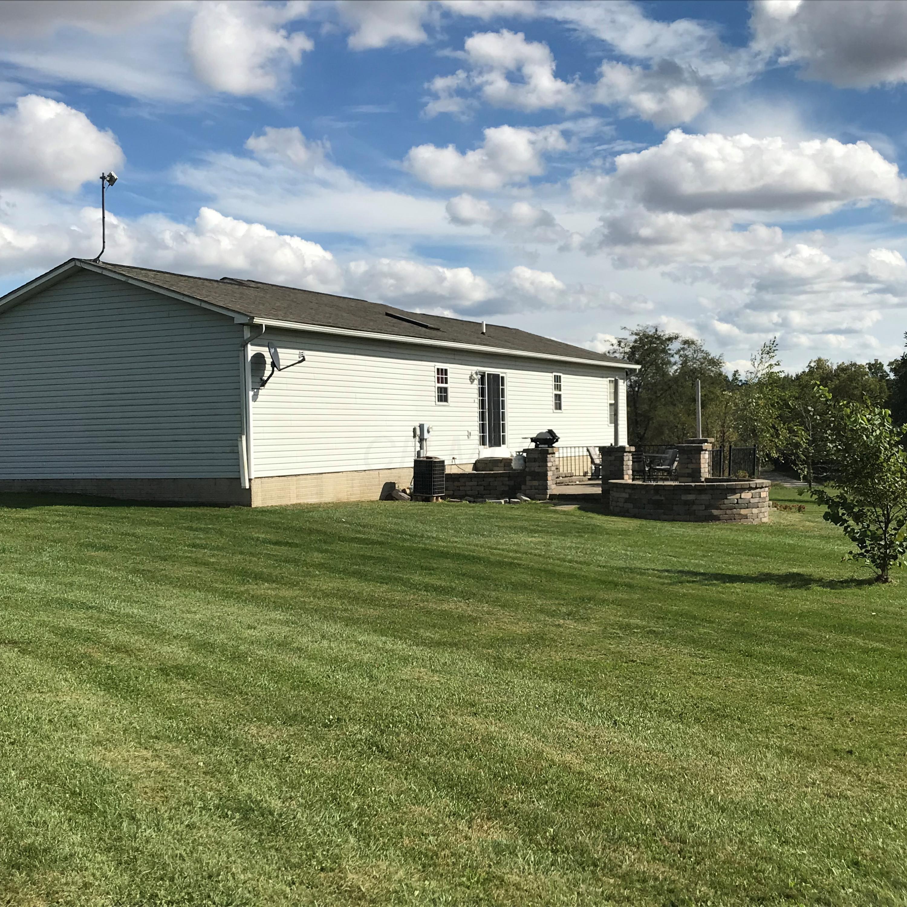 4075 Fosnaugh School Road Southwest Circleville, OH 43113 - Photo 26 of 28 Gallery Image 26
