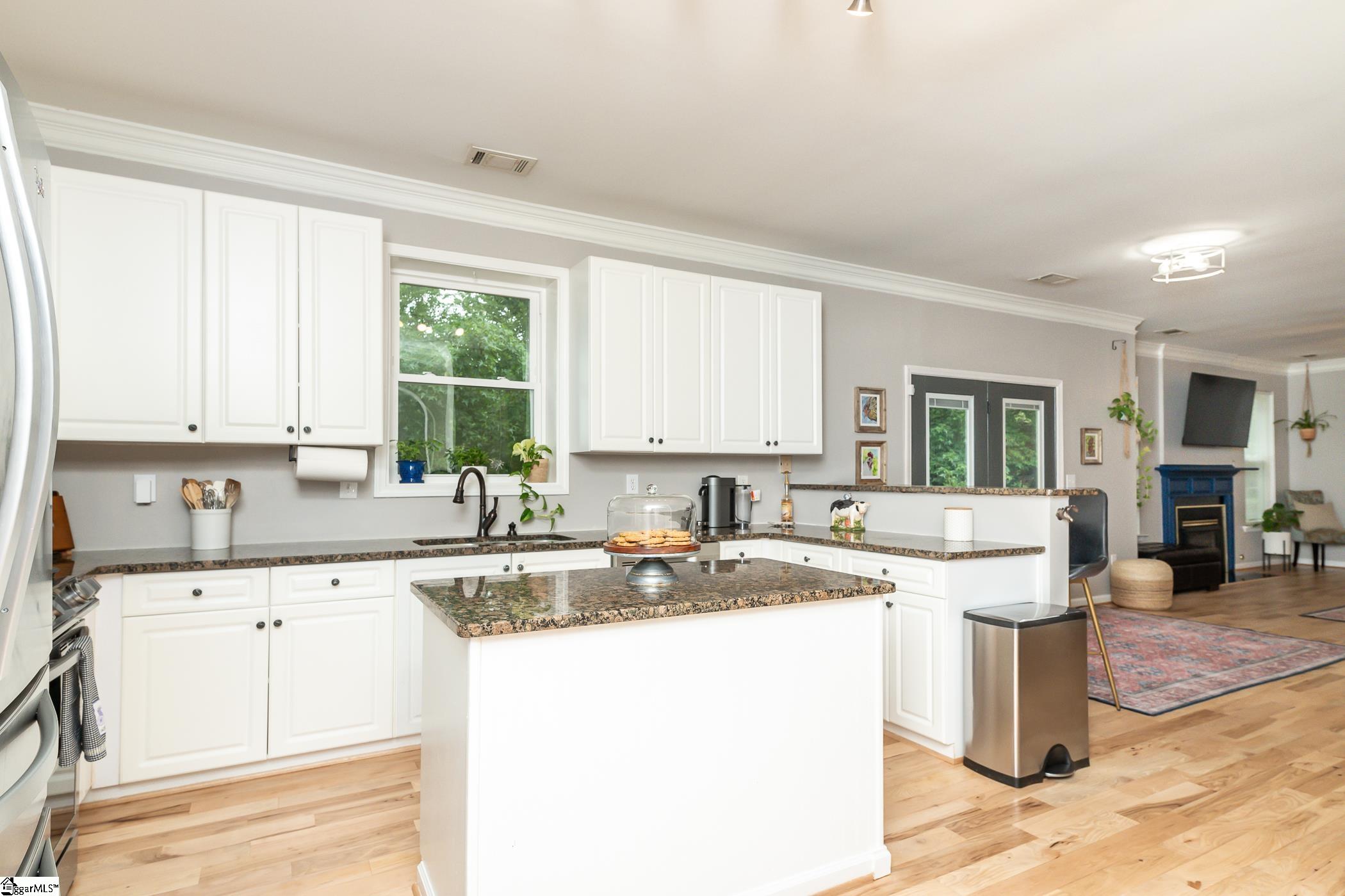 10 Bluff Ridge Court Greenville, SC 29617 - Photo 10 of 36 Gallery Image 10