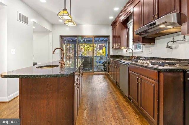 $750,000 | 6803 Westbrook Road, Baltimore, MD 21215