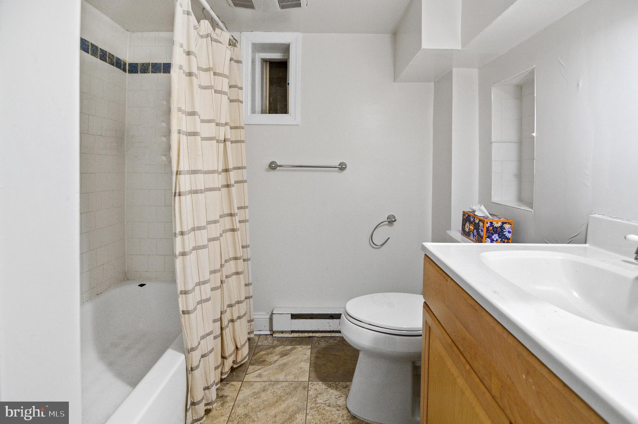 6803 Westbrook Road Baltimore, MD 21215 - Photo 21 of 23