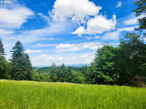 $199,000 | Applegate Trail, Unit 307, Cheshire, OR 97419