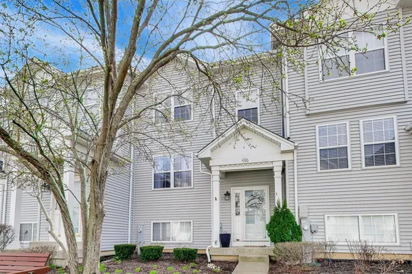$2,500 | 590 Triumph Court, Round Lake, IL 60073