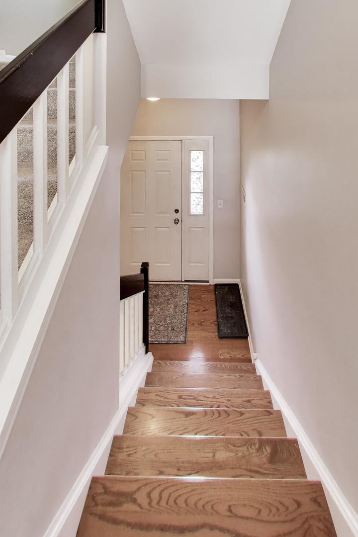 590 Triumph Court Hainesville, IL 60073 - Photo 3 of 25 a view of an entryway