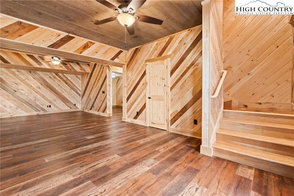 a view of an entryway