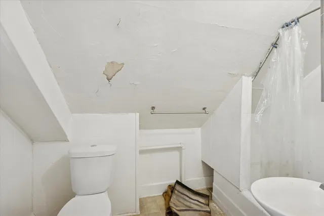 $275,000 | 110 North Clay Street, Green Bay, WI 54301