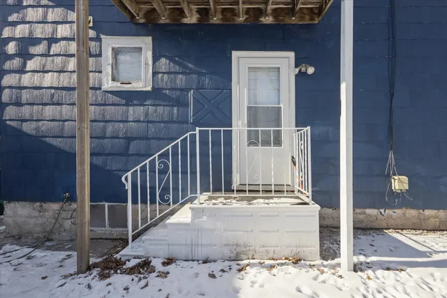 $275,000 | 110 North Clay Street, Green Bay, WI 54301