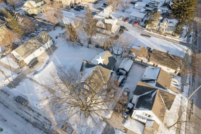 $275,000 | 110 North Clay Street, Green Bay, WI 54301