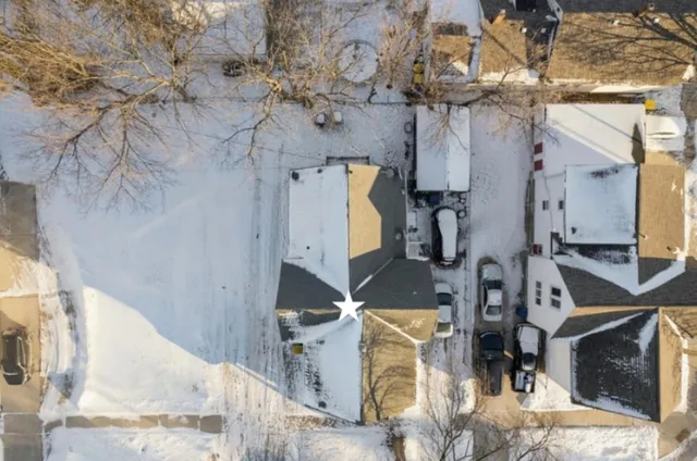 $275,000 | 110 North Clay Street, Green Bay, WI 54301