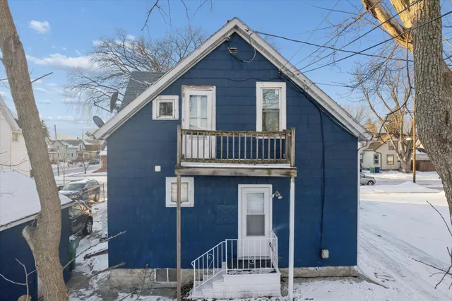 $275,000 | 110 North Clay Street, Green Bay, WI 54301