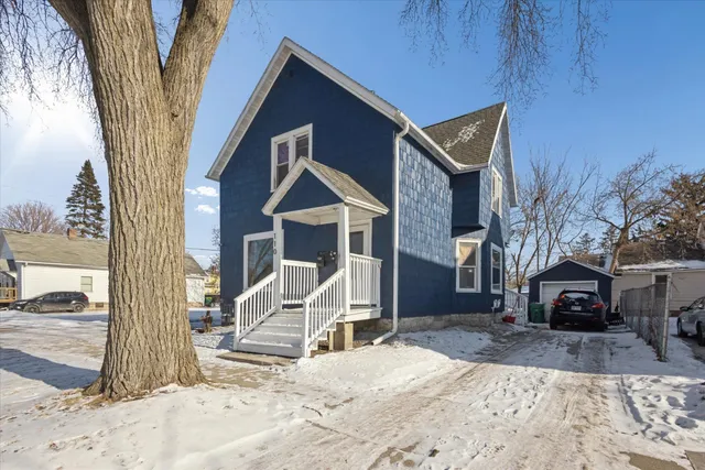 $275,000 | 110 North Clay Street, Green Bay, WI 54301