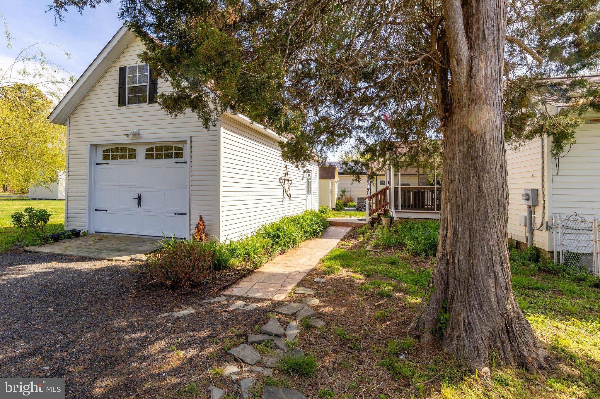 38338 Point Breeze Road Coltons Point, MD 20626 - Photo 13 of 54