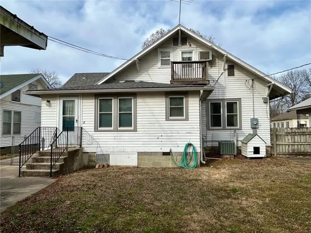 $92,500 | 2726 Stevens Avenue, Parsons, KS 67357