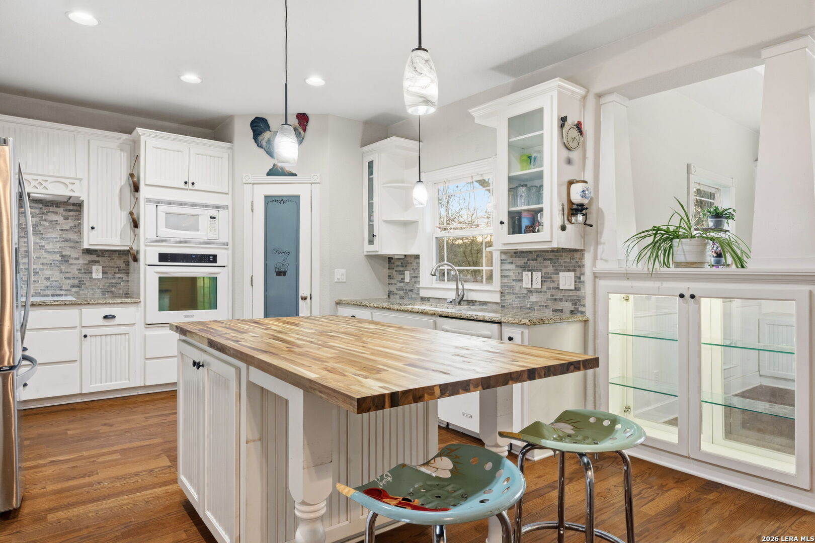 54 Post Oak Road La Vernia, TX 78121 - Photo 14 of 42