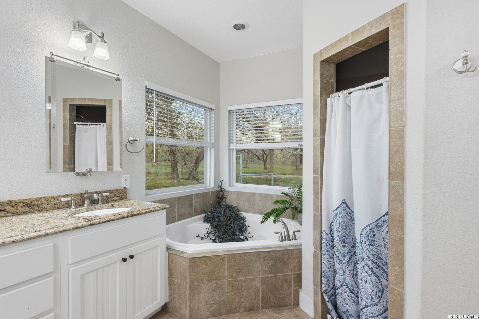 54 Post Oak Road La Vernia, TX 78121 - Photo 21 of 42