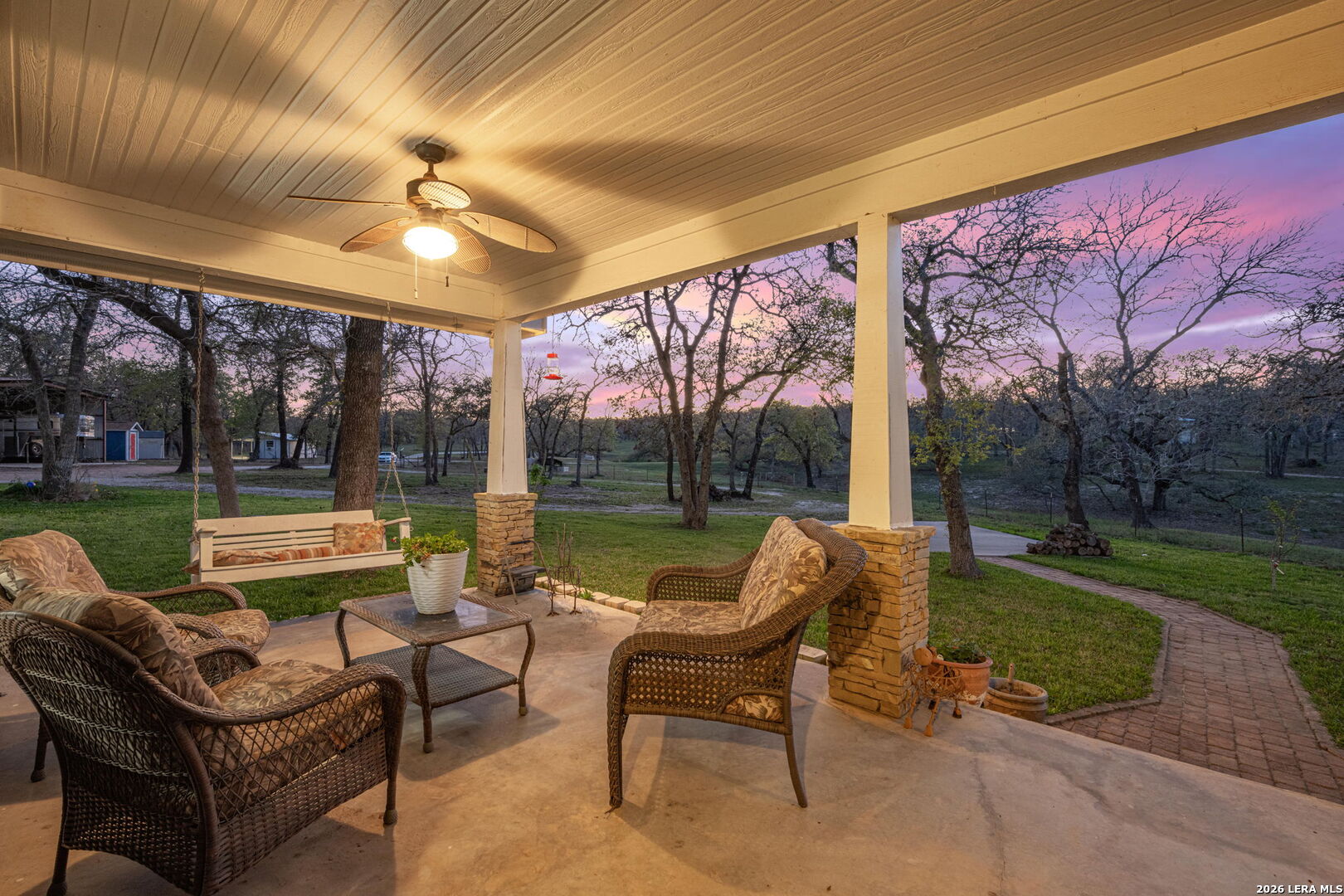 54 Post Oak Road La Vernia, TX 78121 - Photo 5 of 42