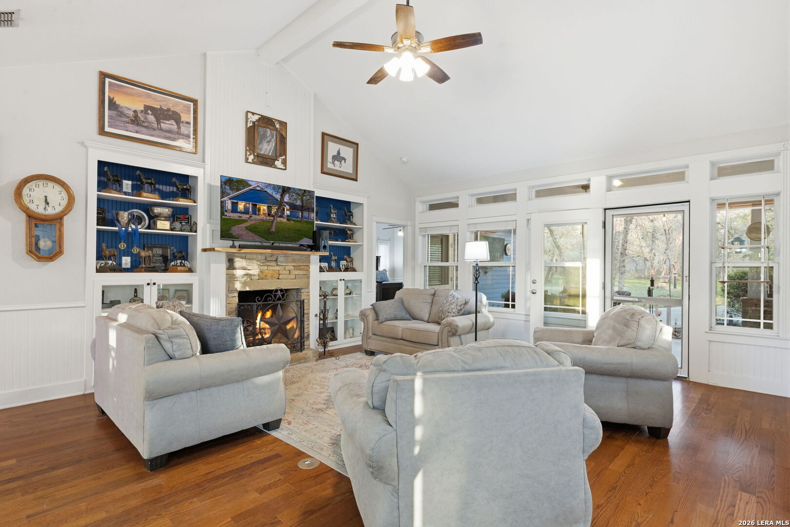 54 Post Oak Road La Vernia, TX 78121 - Photo 8 of 42