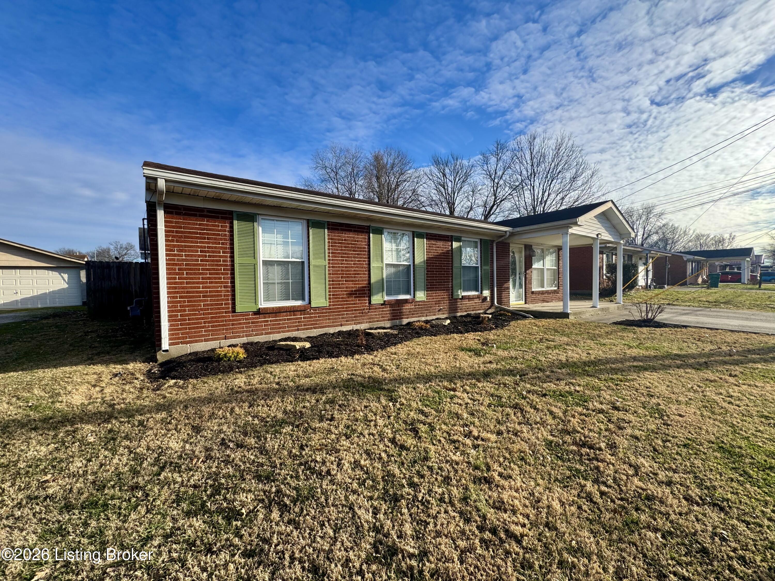 244 Blossom Road Louisville, KY 40229 - Photo 2 of 45 2