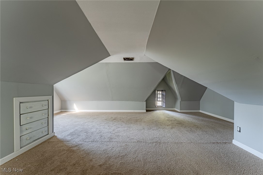 3496 East Scarborough Road Cleveland, OH 44118 - Photo 20 of 28