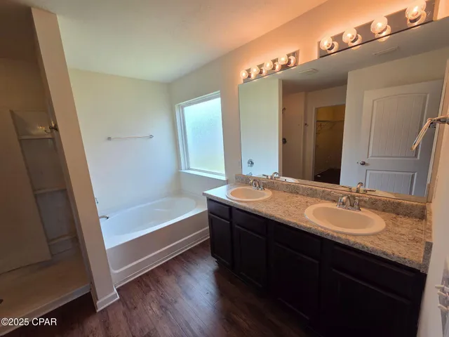 $1,800 | 5910 Nordic Drive, Panama City, FL 32404