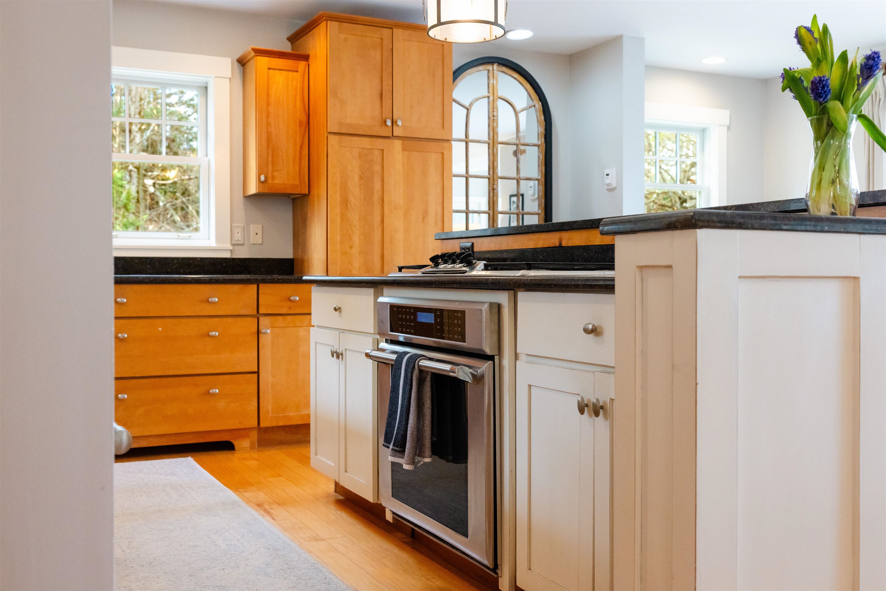 615 Bryan Road Stowe, VT 05672 - Photo 5 of 54