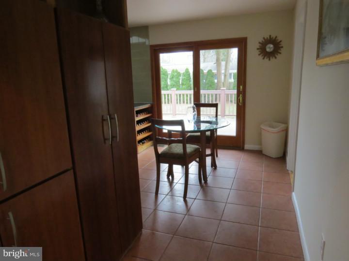 179 Riverside Drive Princeton, NJ 08540 - Photo 11 of 25 Breakfast Room