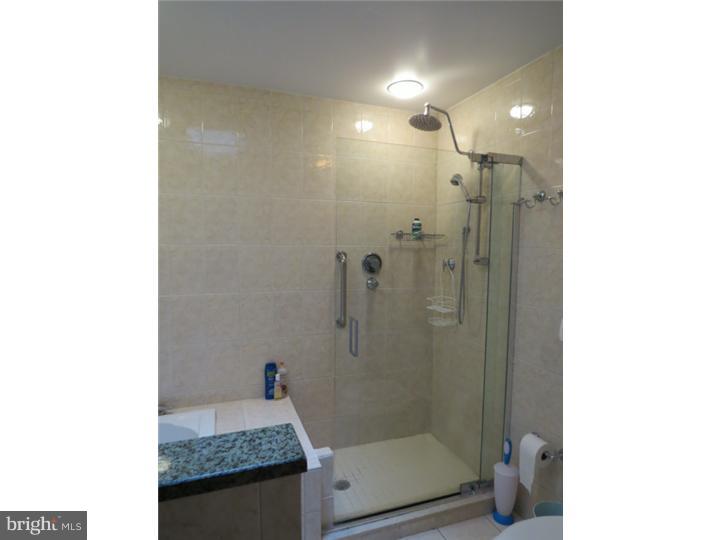 179 Riverside Drive Princeton, NJ 08540 - Photo 13 of 25 Master Bathroom